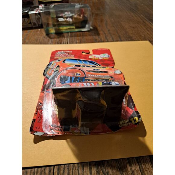 1999 NASCAR Racing Champions 10th Anniversary Ricky Rudd #10 Tide 1:64 Diecast - Picture 3 of 4